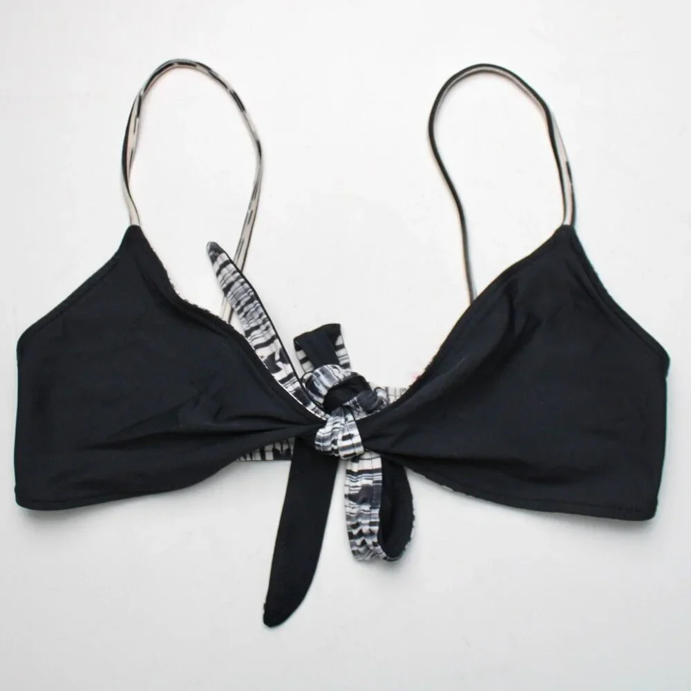 L*Space Black White Tribal Print Outlaw Full Cut Bikini 2 PC Set Size Small - Picture 4 of 10
